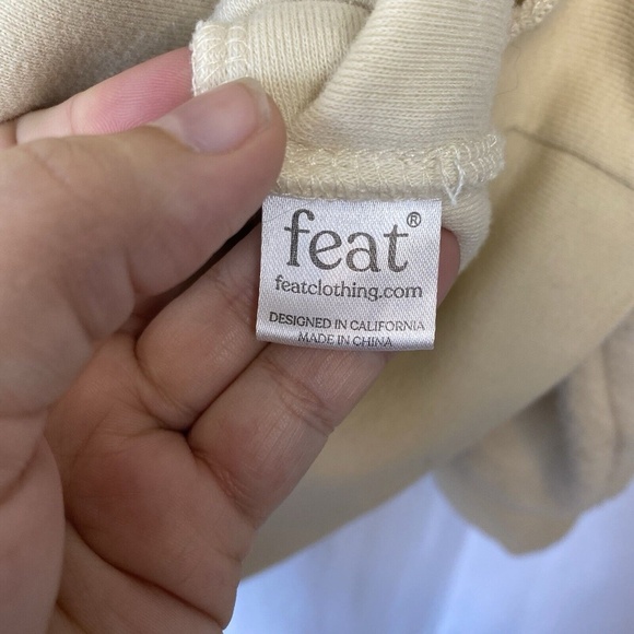 Feat BlanketBlend Pullover Hoodie Oatmilk size medium - Picture 8 of 14